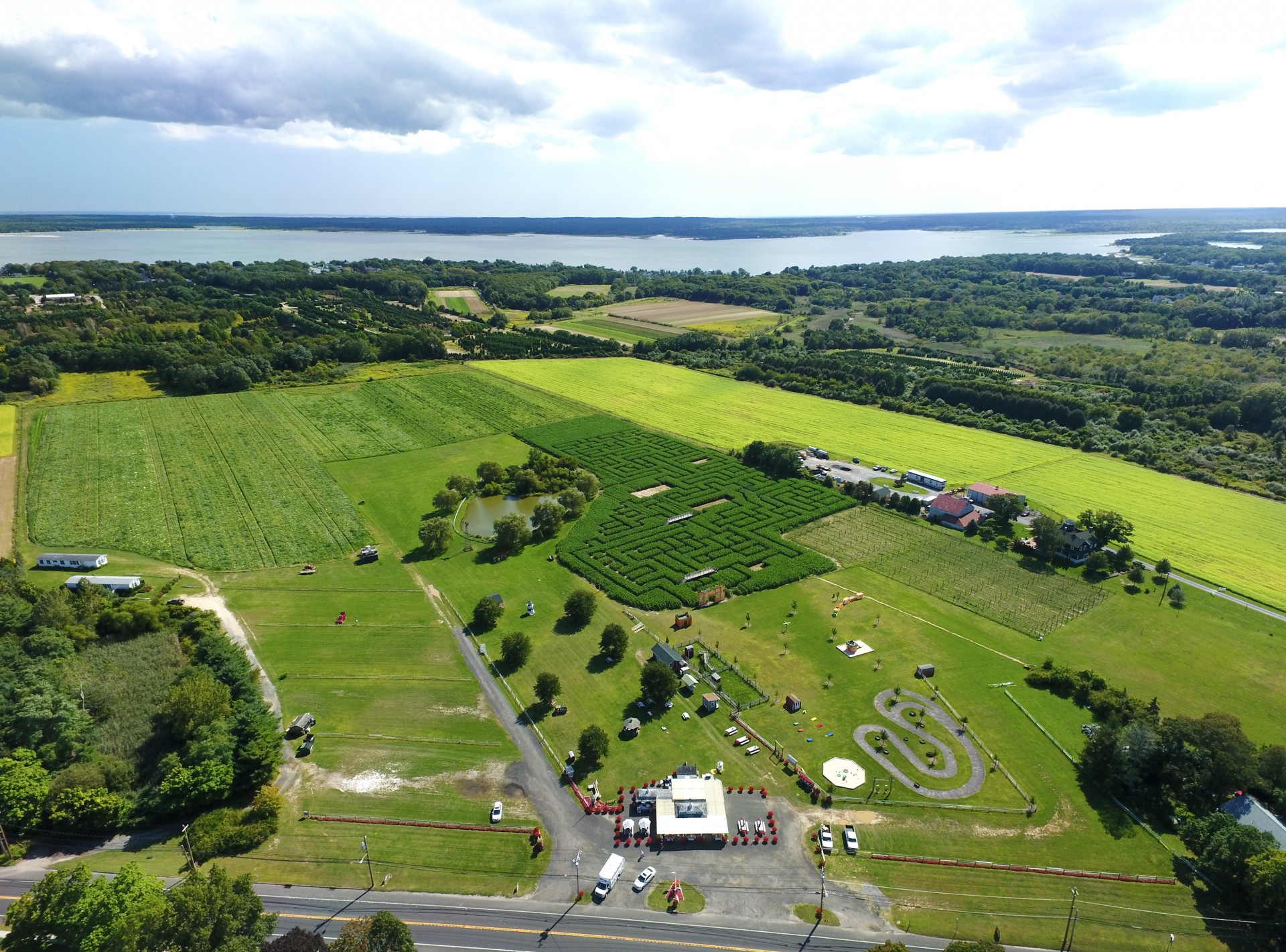 Fall Fun on Eastern Long Island - Robert Irvine