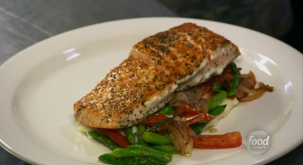 Grilled Salmon with Grits and Fresh Vegetables